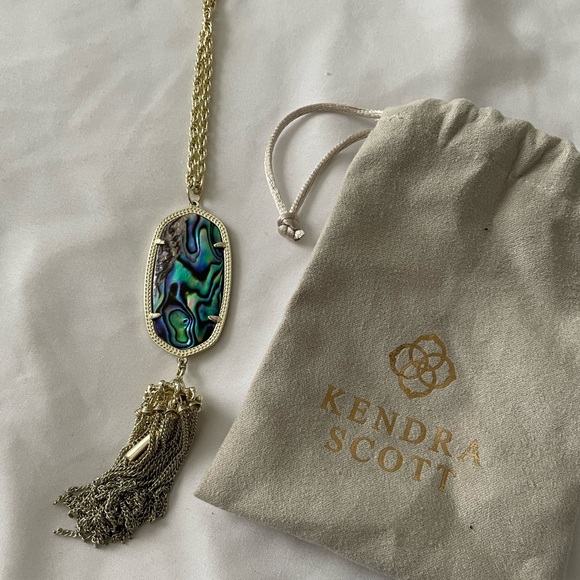 Kendra Scott Jewelry - Kendra Scott Rayne Gold Long Pendant Necklace in Abalone